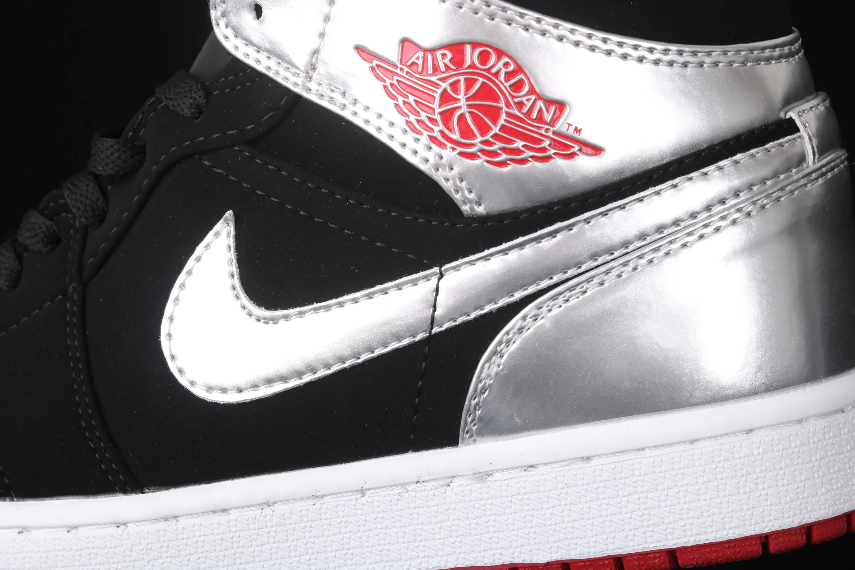 All categories Air Jordan Jordan series basketball shoes Air Jordan 1 Mid Air Jordan 1 Mid "Johnny Kilroy AJ1 Joe 1 China Black Silver 554724-057